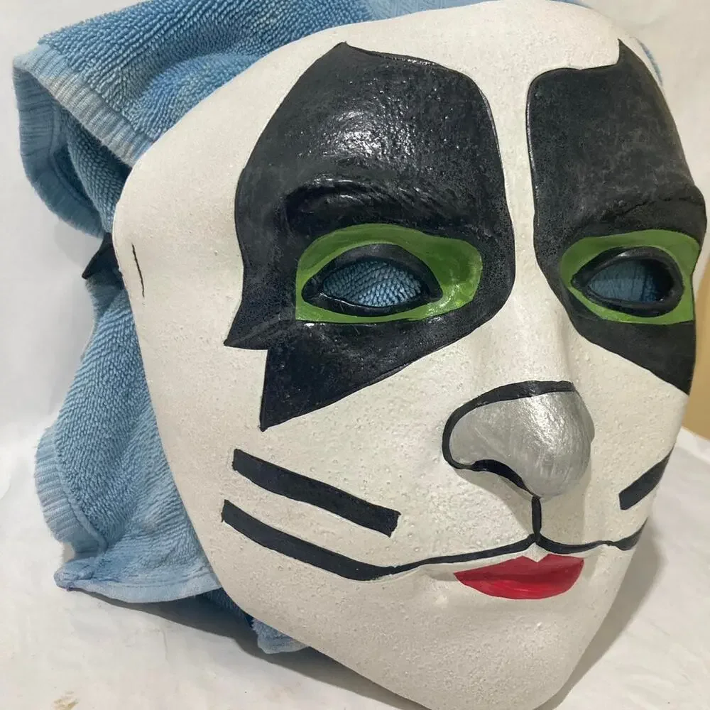 Kiss the catman halloween